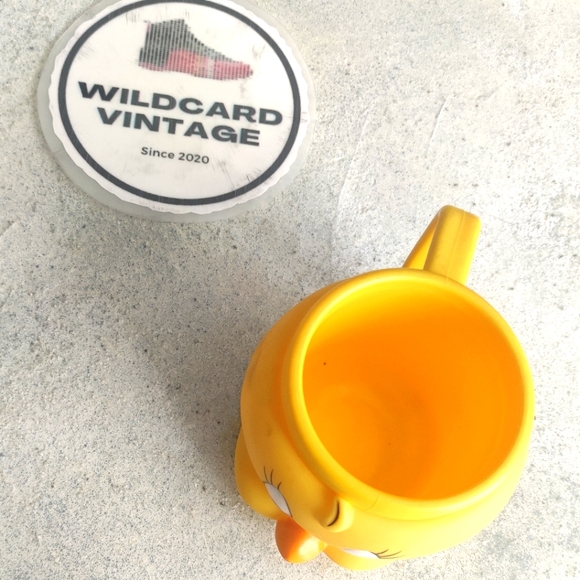 Looney Tunes 3D Tweety Bird Coffee Mug from 1992 - Picture 4 of 6